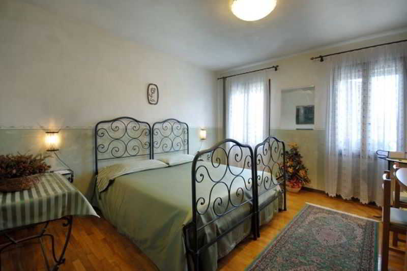 B&B Ernestina Miane Eksteriør billede